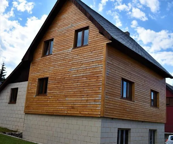 Srna Chalet